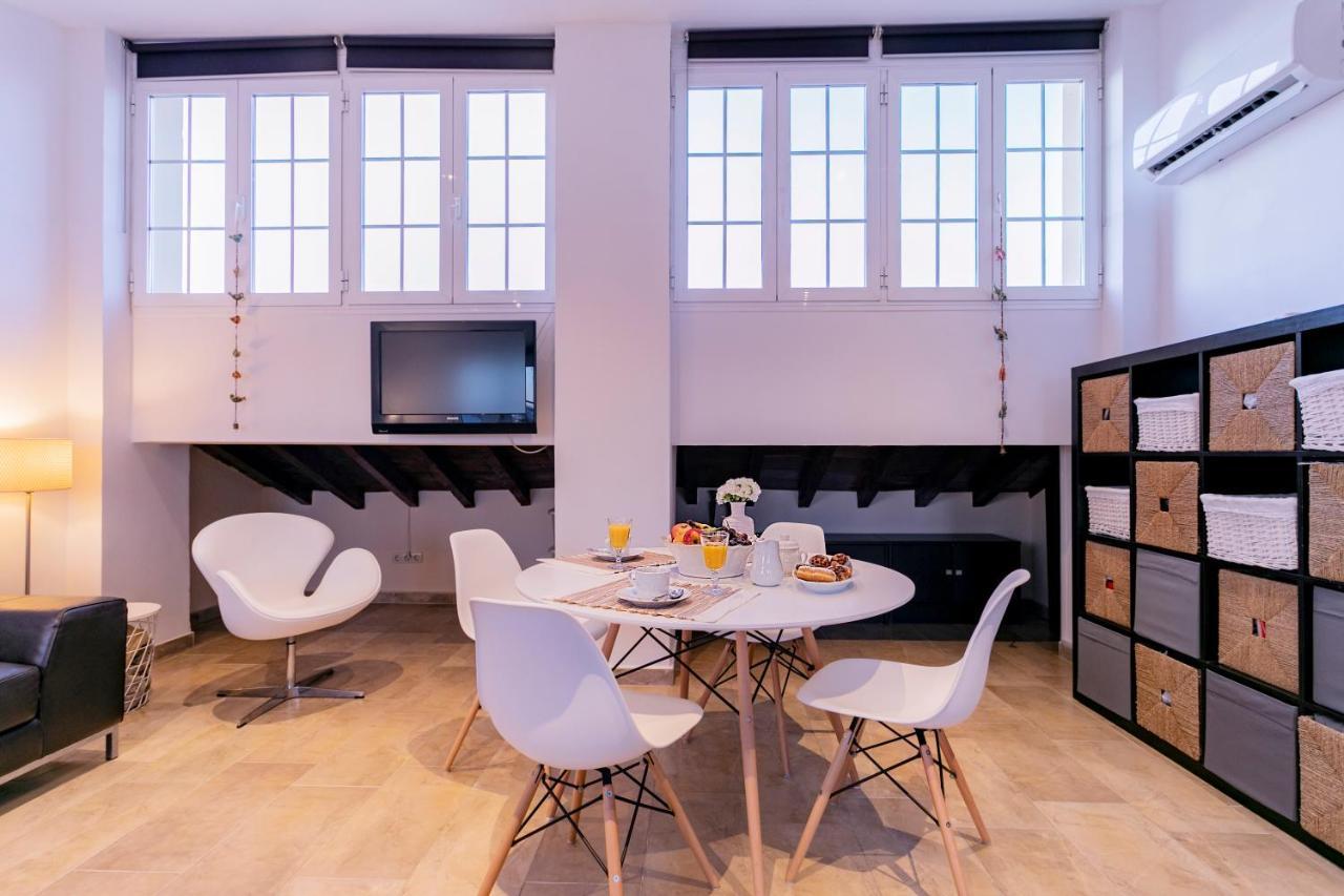 -Malagasunapts-Private Terrace Penthouse Exteriör bild